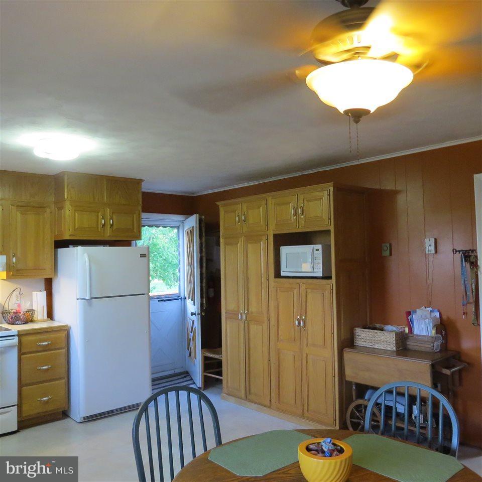2050 Taneytown Road Gettysburg, PA 17325 - Photo 4 of 27 Gallery Image 4