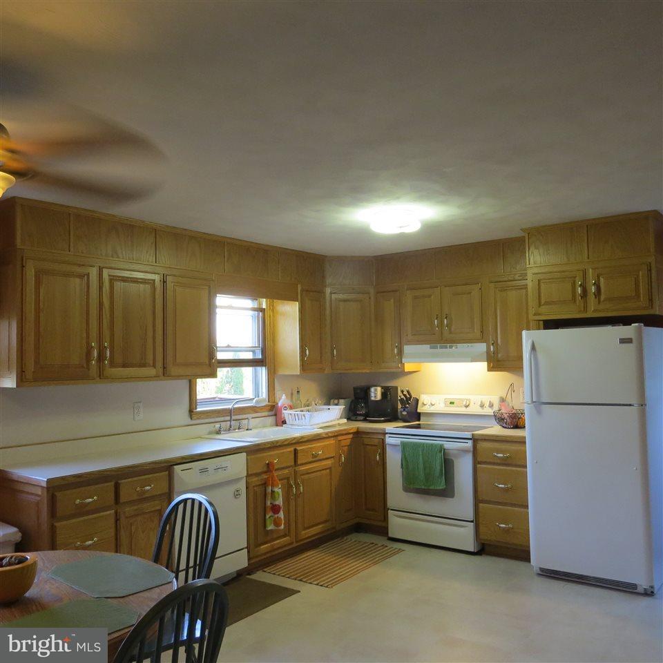 2050 Taneytown Road Gettysburg, PA 17325 - Photo 6 of 27 Gallery Image 6