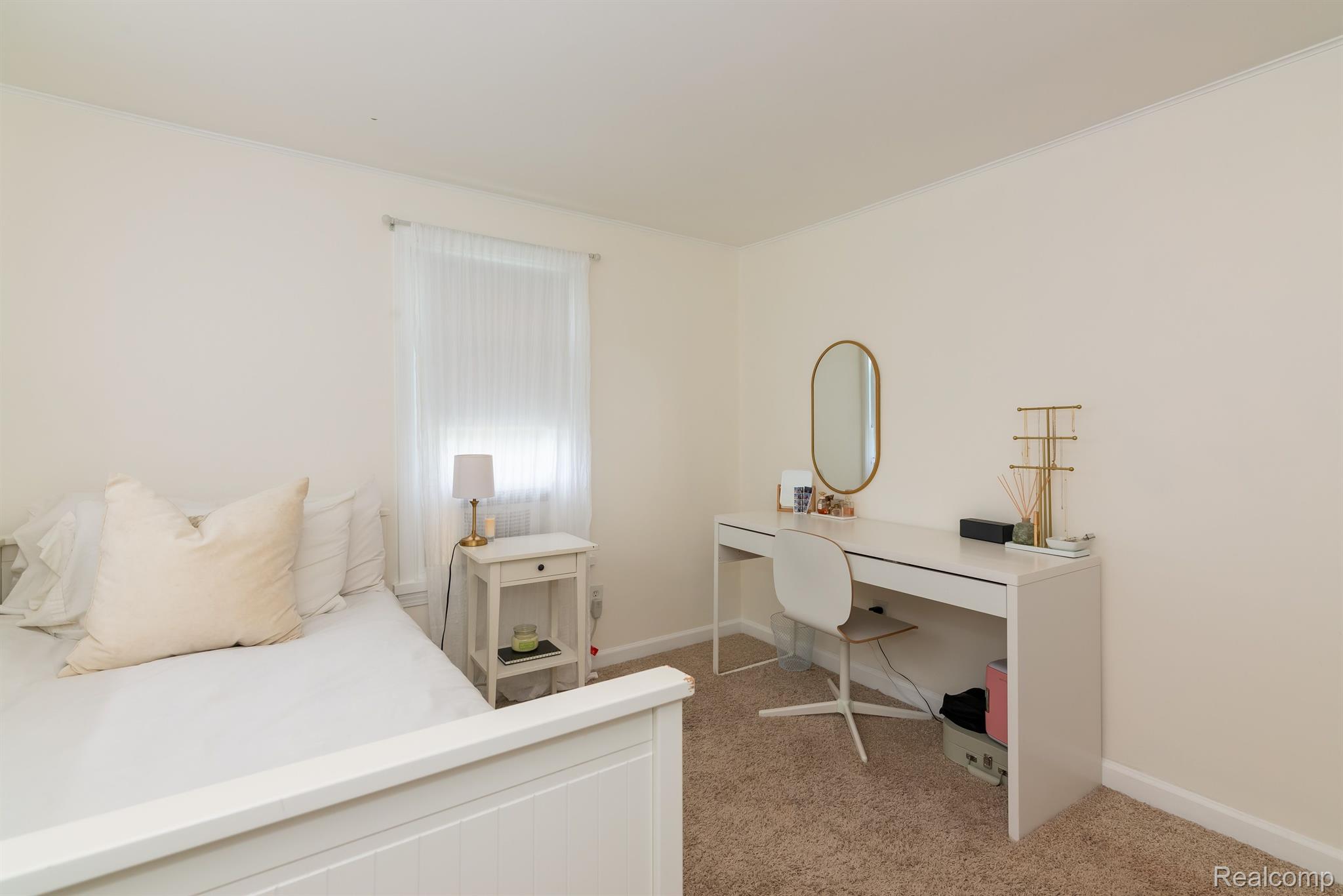 1323 Rowe Road Milford, MI 48380 - Photo 25 of 43 Gallery Image 25
