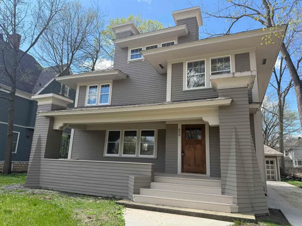 $499,900 | 808 Park Beloit Wi 53511, Beloit, WI 53511
