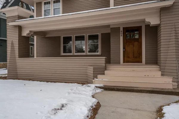 $499,900 | 808 Park Beloit Wi 53511, Beloit, WI 53511