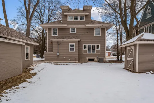 $499,900 | 808 Park Beloit Wi 53511, Beloit, WI 53511