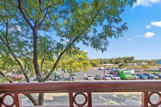 $149,500 | 4845 123rd Street West, Unit 203, Savage, MN 55378