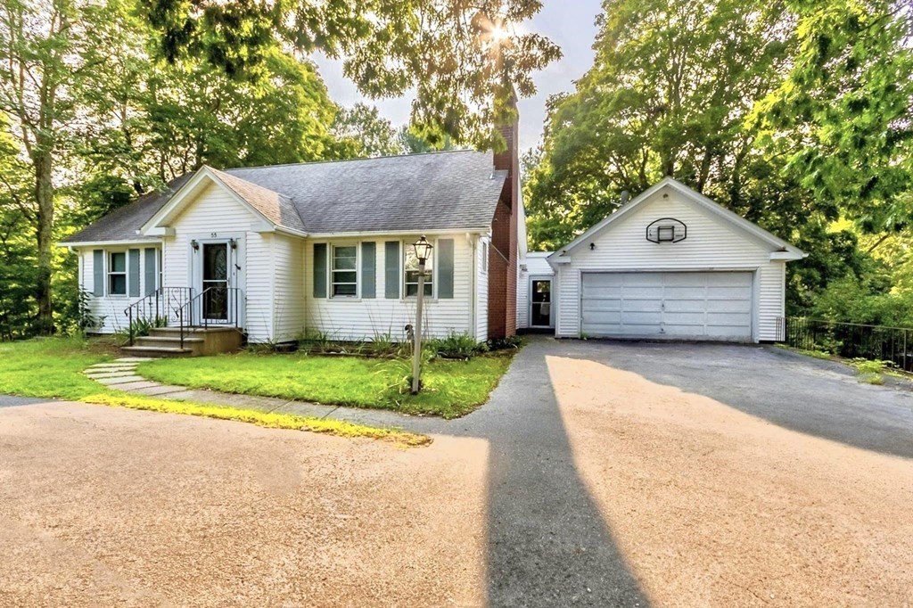 55 Old Worcester Road Webster, MA 01570 - Photo 1 of 21 Gallery Image 1