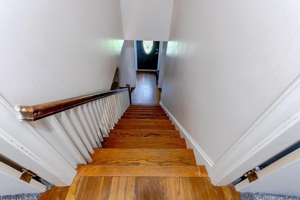 55 Old Worcester Road Webster, MA 01570 - Photo 17 of 21 Gallery Image 17