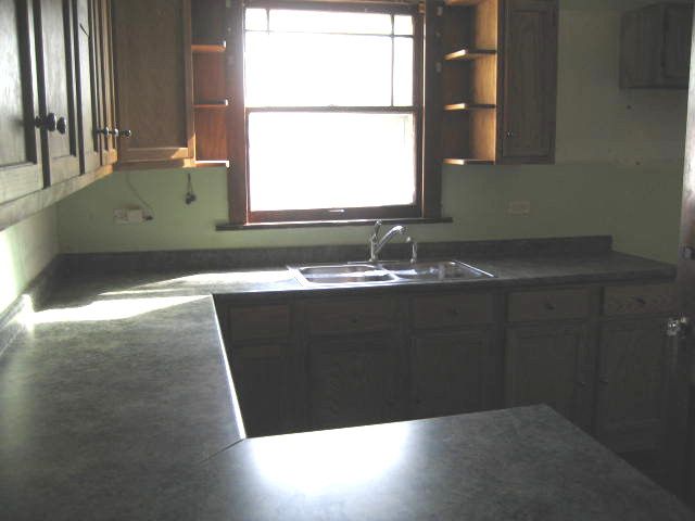 2201 North Prospect Road Peoria, IL 61603 - Photo 5 of 9 Gallery Image 5