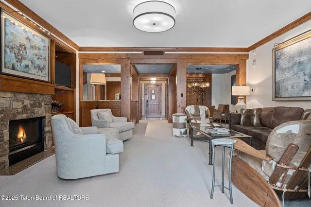 $6,450,000 | 7680 Granite Loop Road, Unit 556, Teton Village, WY 83001