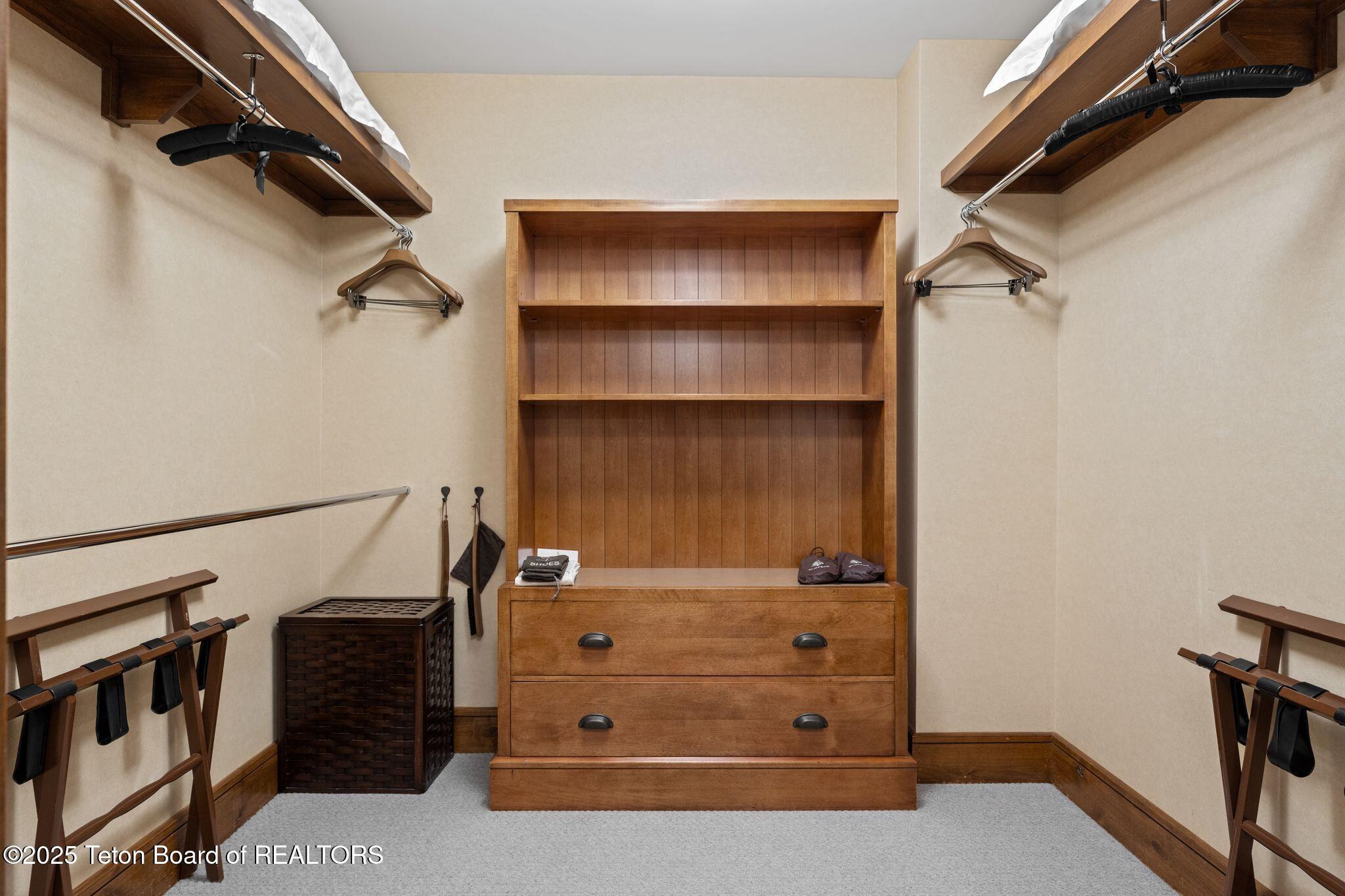 7680 Granite Loop Road, Unit 556 Teton Village, WY 83001 - Photo 16 of 26 Four Seasons 556-19