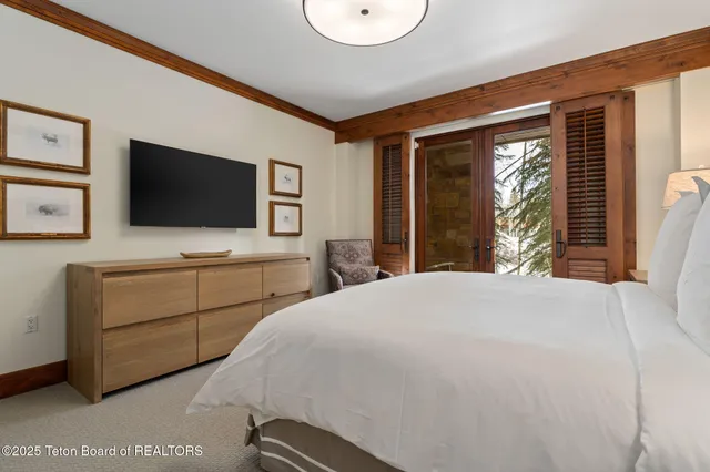 $6,450,000 | 7680 Granite Loop Road, Unit 556, Teton Village, WY 83001