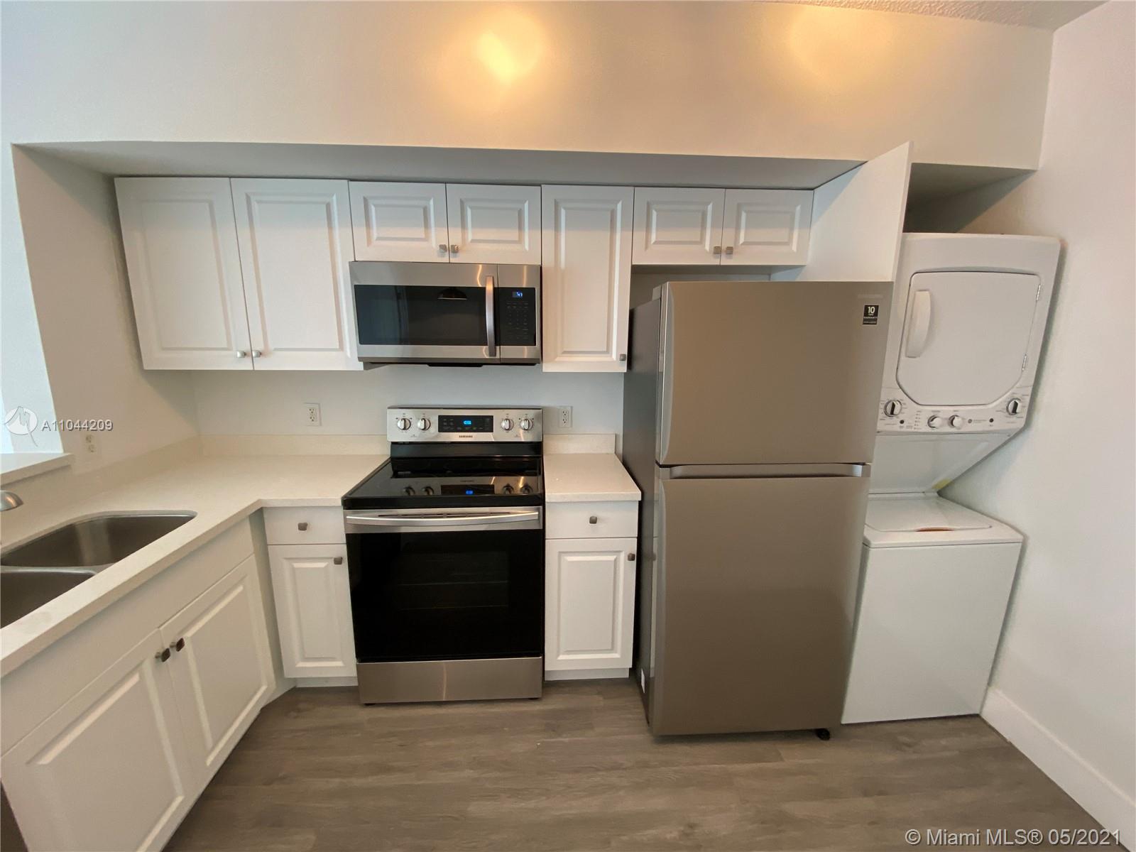 5085 Northwest 7th Street, Unit PH10 Miami, FL 33126 - Photo 4 of 22