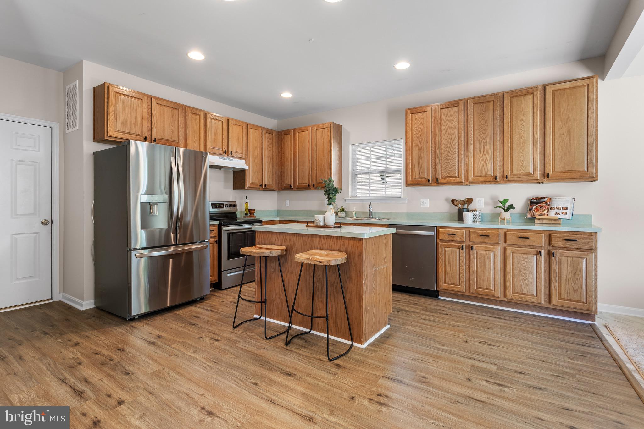 252 Rimfire Way Prince Frederick, MD 20678 - Photo 8 of 70 Plenty of room for get togethers & holidays!