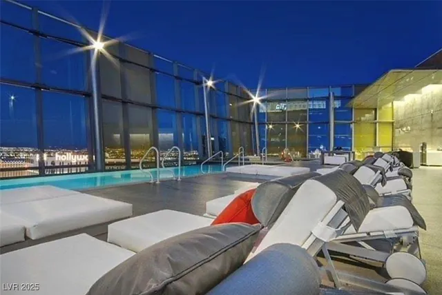 $4,700 | 3726 South Las Vegas Boulevard, Unit 811, Las Vegas, NV 89158