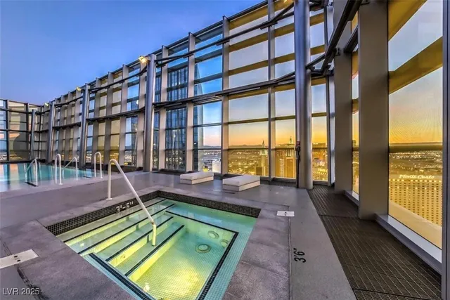 $4,700 | 3726 South Las Vegas Boulevard, Unit 811, Las Vegas, NV 89158