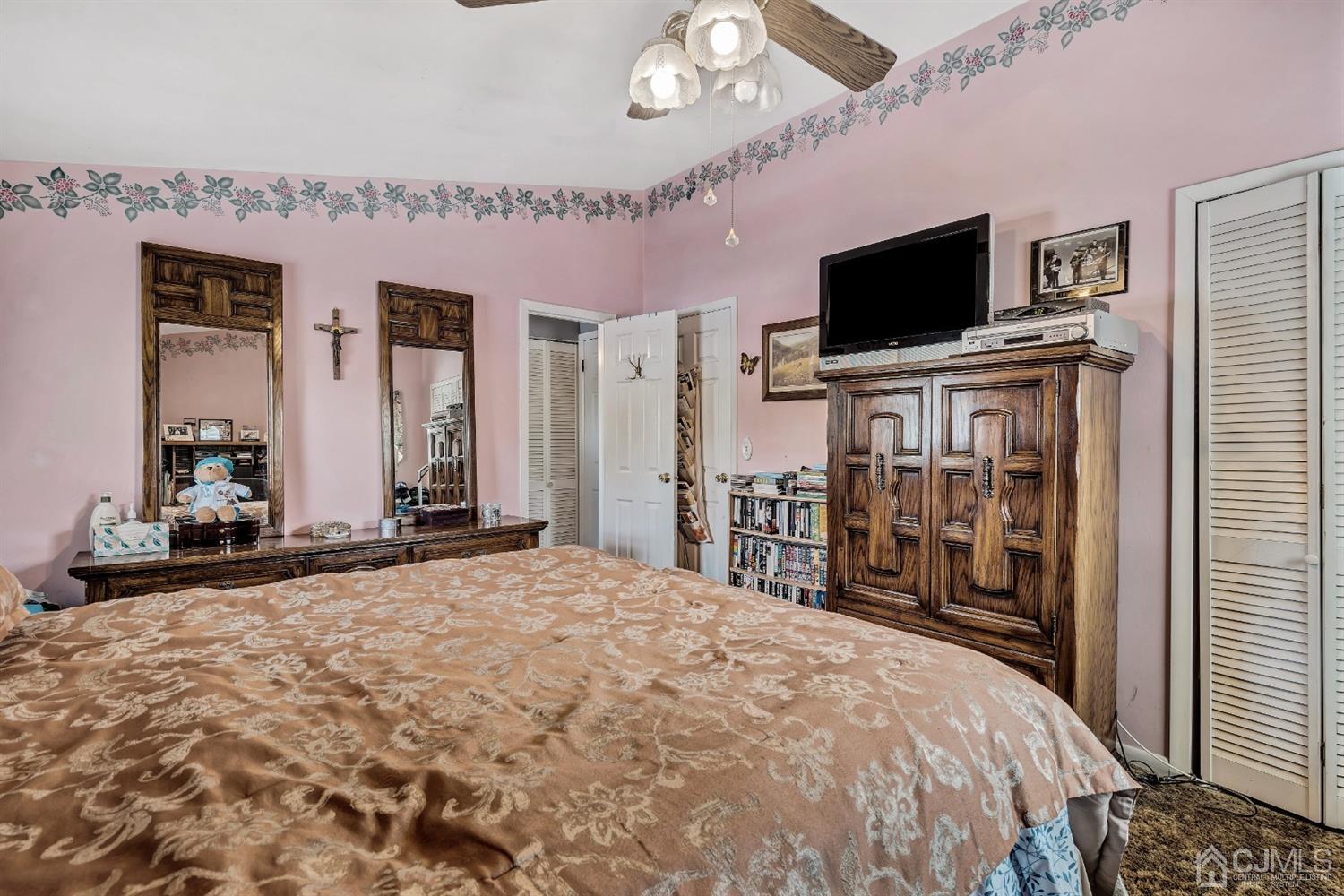 28 Mabaline Road Old Bridge, NJ 08857 - Photo 24 of 34 Master bedroom