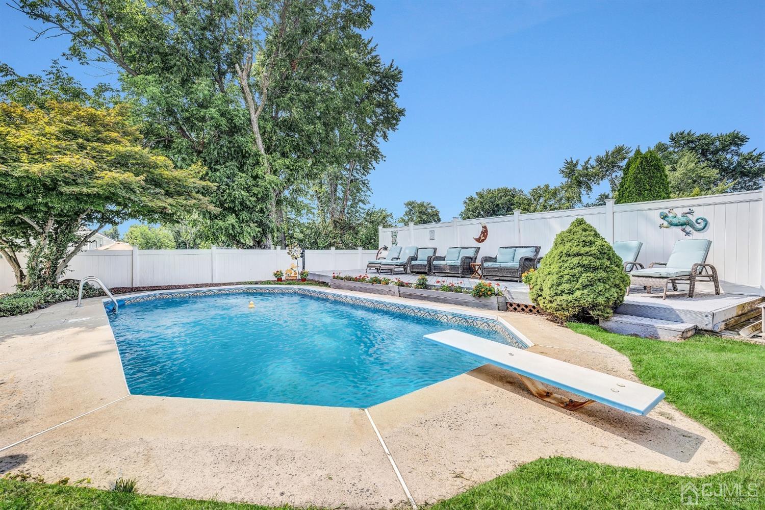 28 Mabaline Road Old Bridge, NJ 08857 - Photo 31 of 34 Inground pool