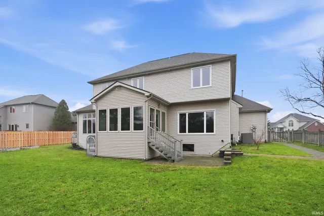 $535,000 | 2001 Calais Road, Fort Wayne, IN 46814