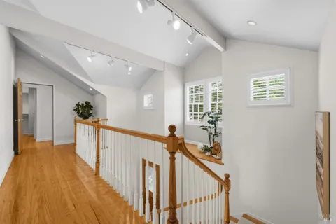 $2,999,999 | 852 2nd Street East, Sonoma, CA 95476