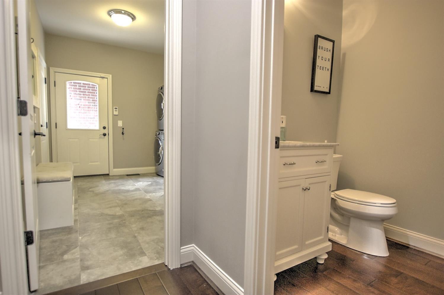 5374 Ridgevale Court Maineville, OH 45039 - Photo 19 of 36 Gallery Image 19