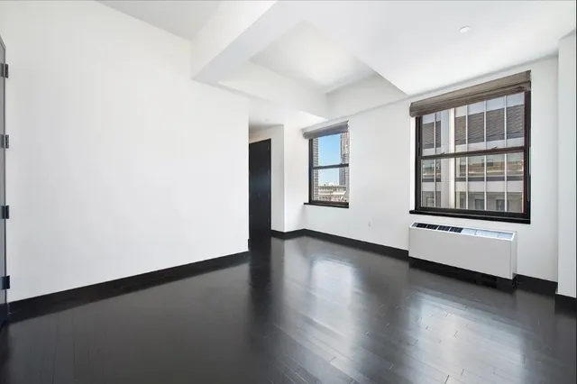 $1,899,900 | 20 Pine Street, Unit 3304 | Financial District