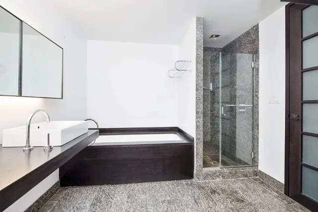 $1,899,900 | 20 Pine Street, Unit 3304 | Financial District