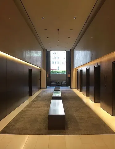 $1,899,900 | 20 Pine Street, Unit 3304 | Financial District