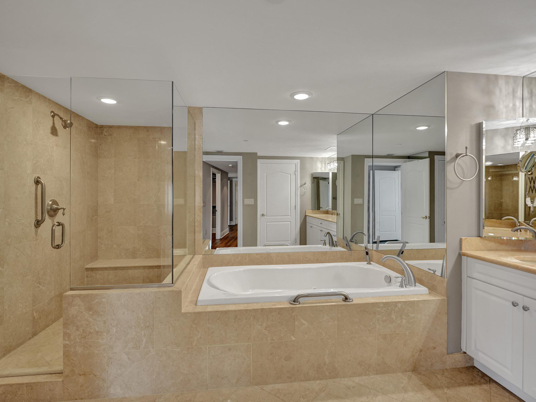 200 East Palmetto Park Road, Unit 705 Boca Raton, FL 33432 - Photo 19 of 46 DSC04725