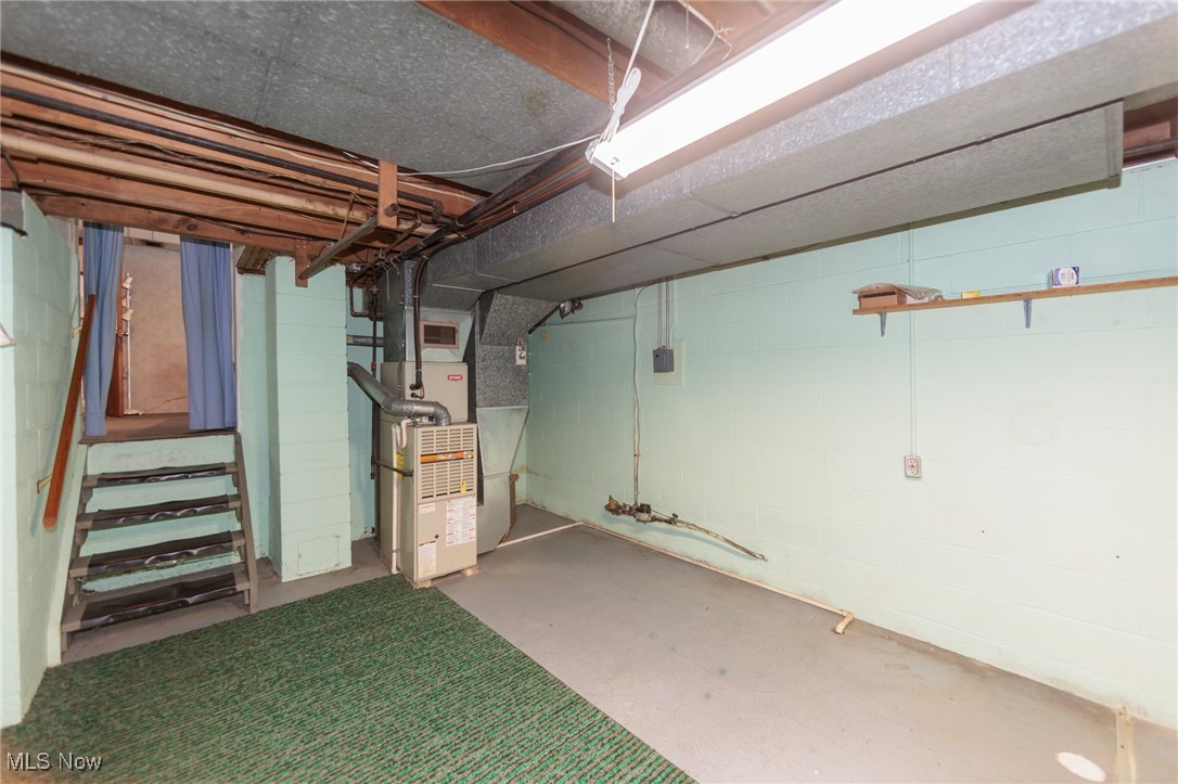 14430 Drake Road Strongsville, OH 44136 - Photo 23 of 37 Gallery Image 23