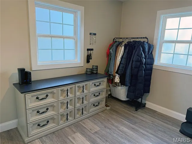 $175,000 | 864 Oakwood Lane, East Alton, IL 62024