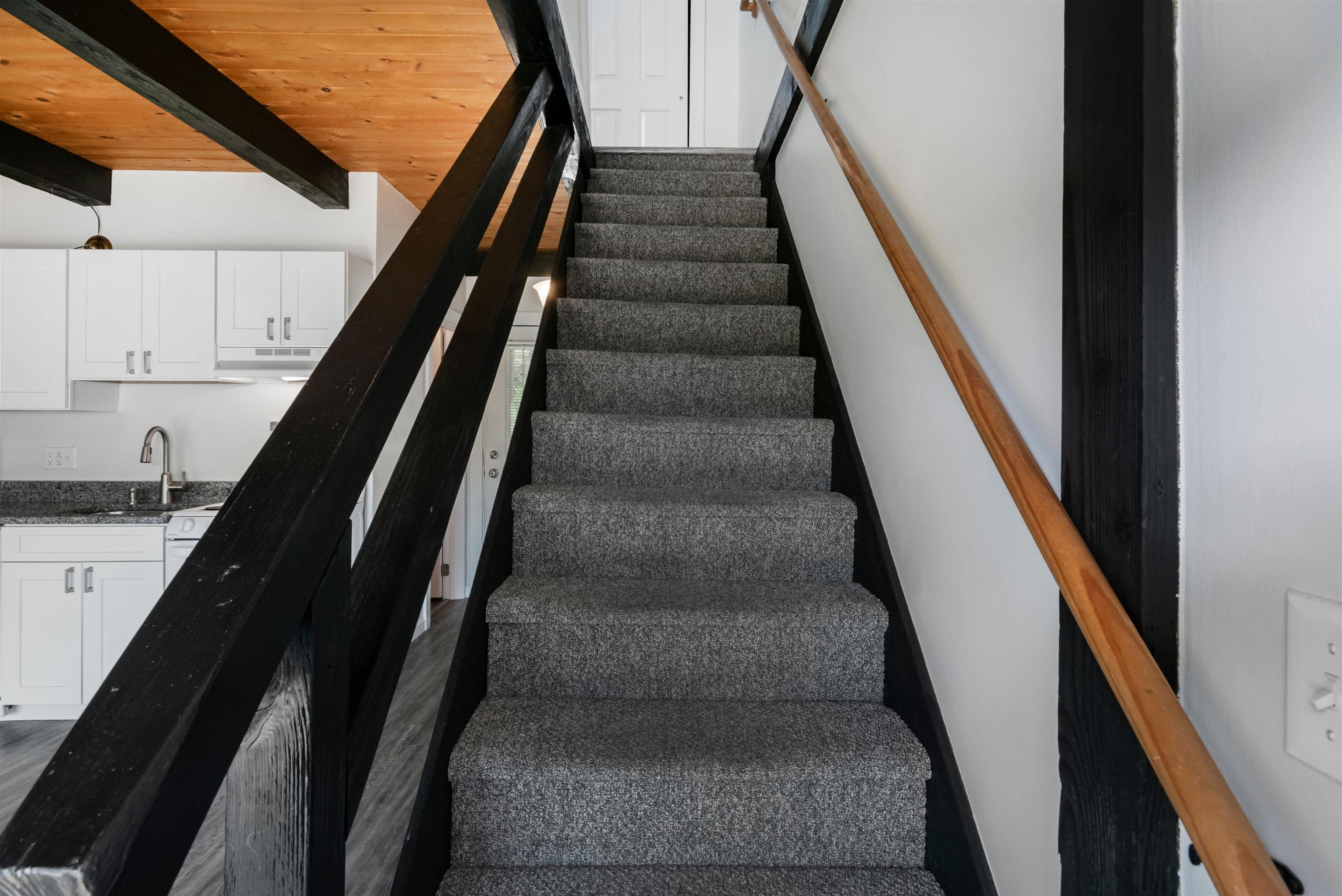 576 Francestown Road, Unit 27 Bennington, NH 03442 - Photo 10 of 13 Gallery Image 10