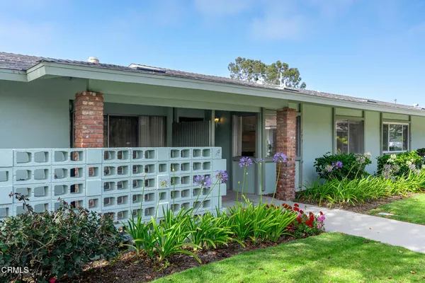 $2,500 | 173 West Elfin Green, Port Hueneme, CA 93041