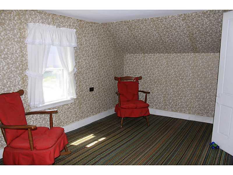 58 Rogers Road Kittery, ME 03904 - Photo 11 of 20 Bedroom. 2nd Floor Bedroom