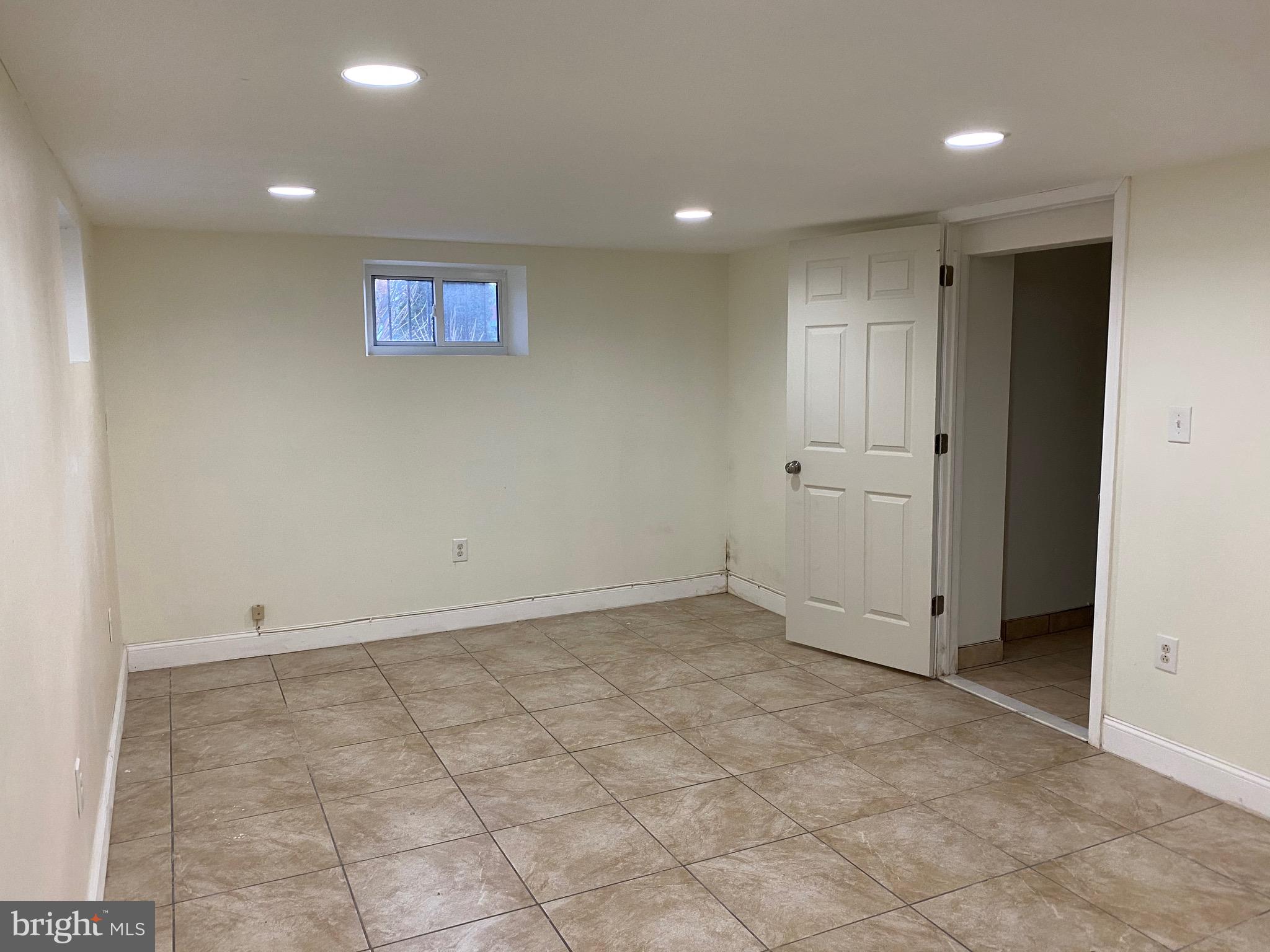 4417 Aberdale Road Philadelphia, PA 19136 - Photo 11 of 18 Gallery Image 11