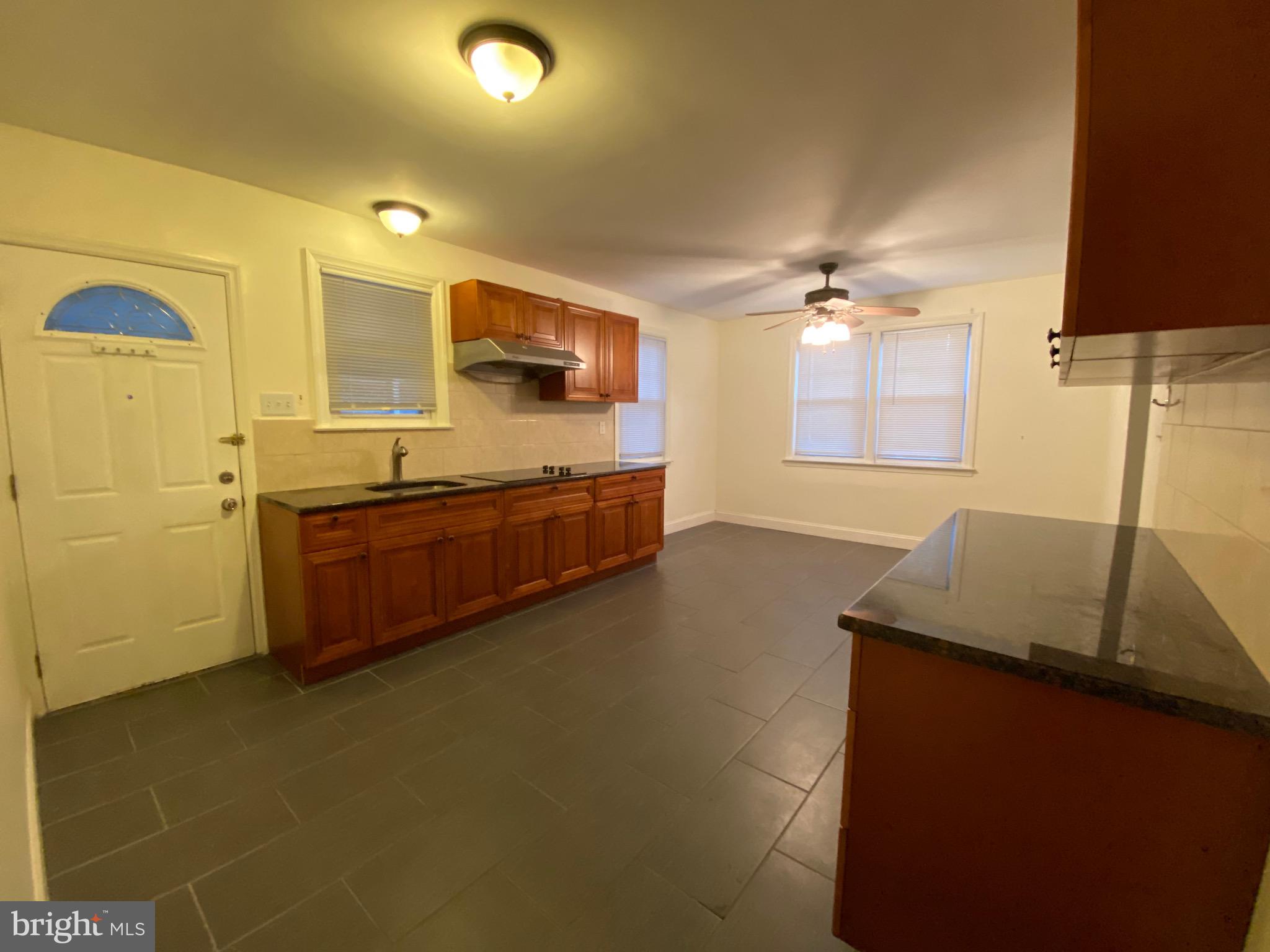 4417 Aberdale Road Philadelphia, PA 19136 - Photo 5 of 18 Gallery Image 5