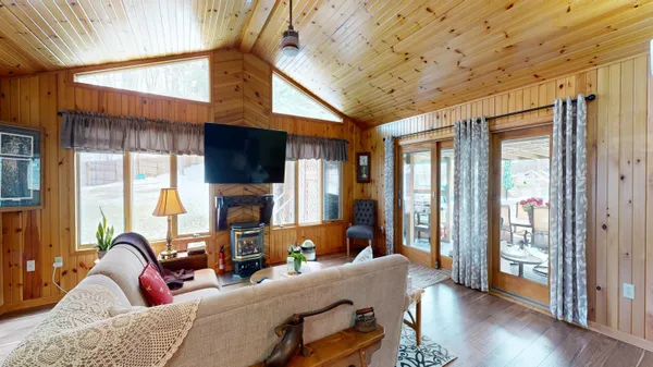 $465,990 | 1719 South Highland Drive, Sparta, WI 54656