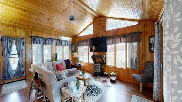 $465,990 | 1719 South Highland Drive, Sparta, WI 54656