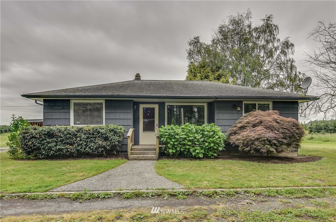16464 Britt Road Mount Vernon, WA 98273 - Photo 1 of 19 Gallery Image 1