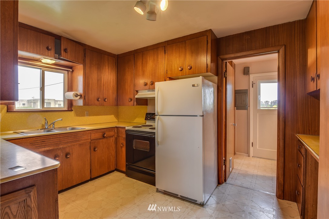 16464 Britt Road Mount Vernon, WA 98273 - Photo 2 of 19 Gallery Image 2