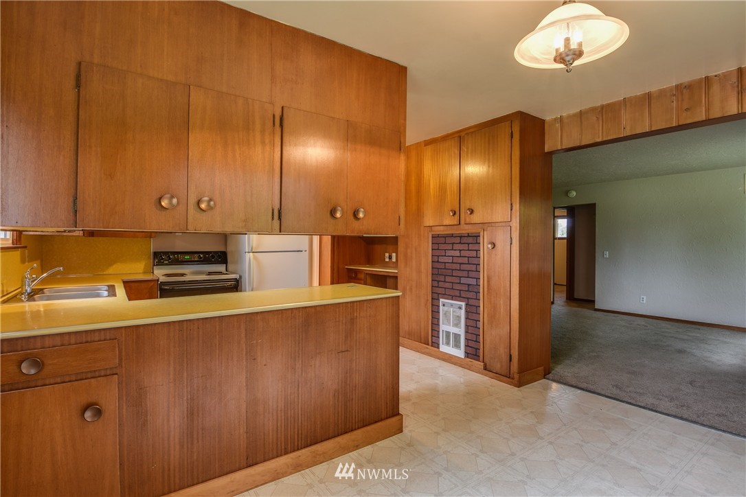 16464 Britt Road Mount Vernon, WA 98273 - Photo 4 of 19 Gallery Image 4