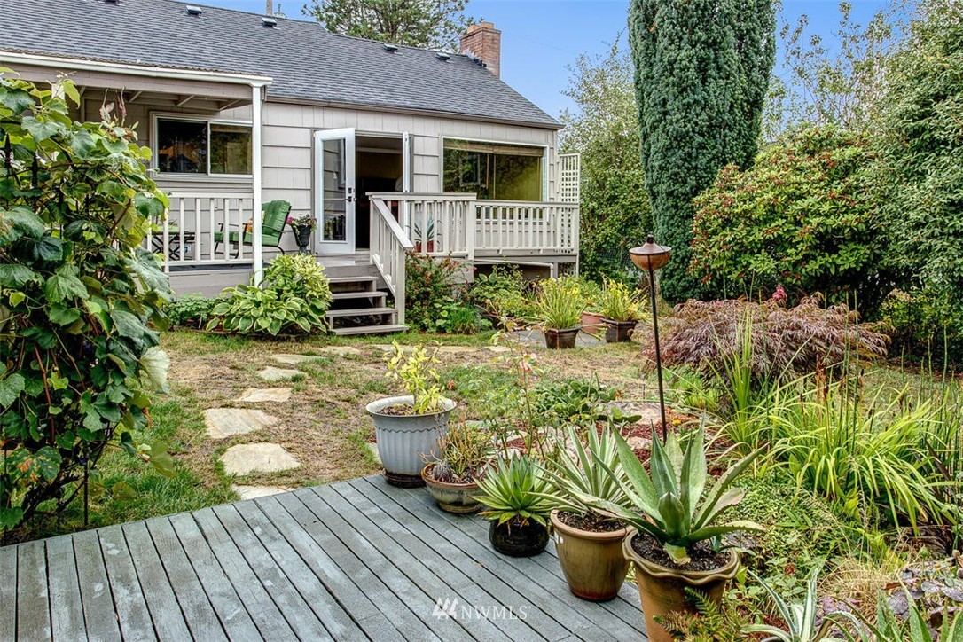 4106 Southwest Ida Street Seattle, WA 98136 - Photo 14 of 18 Gallery Image 14