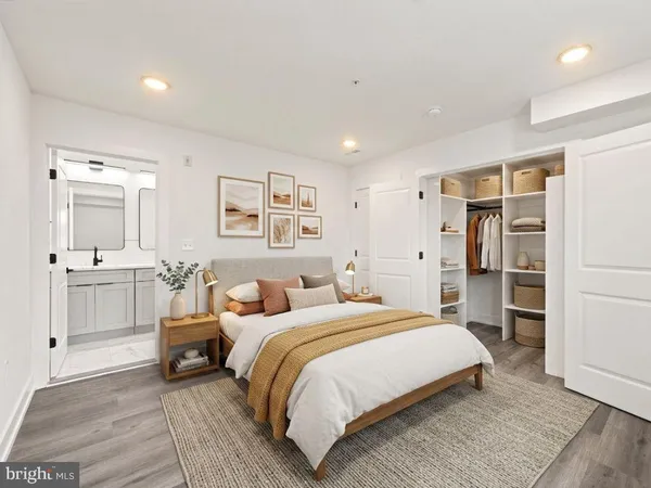 $2,300 | 1514 South 22nd Street, Unit 2, Philadelphia, PA 19146