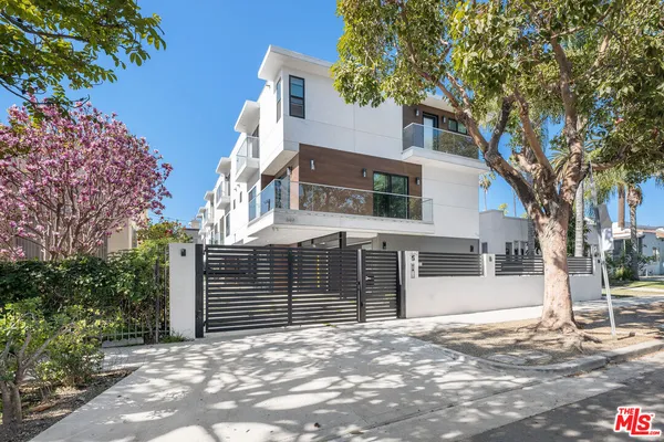 $7,500 | 849 North Alta Vista Boulevard, Los Angeles, CA 90046