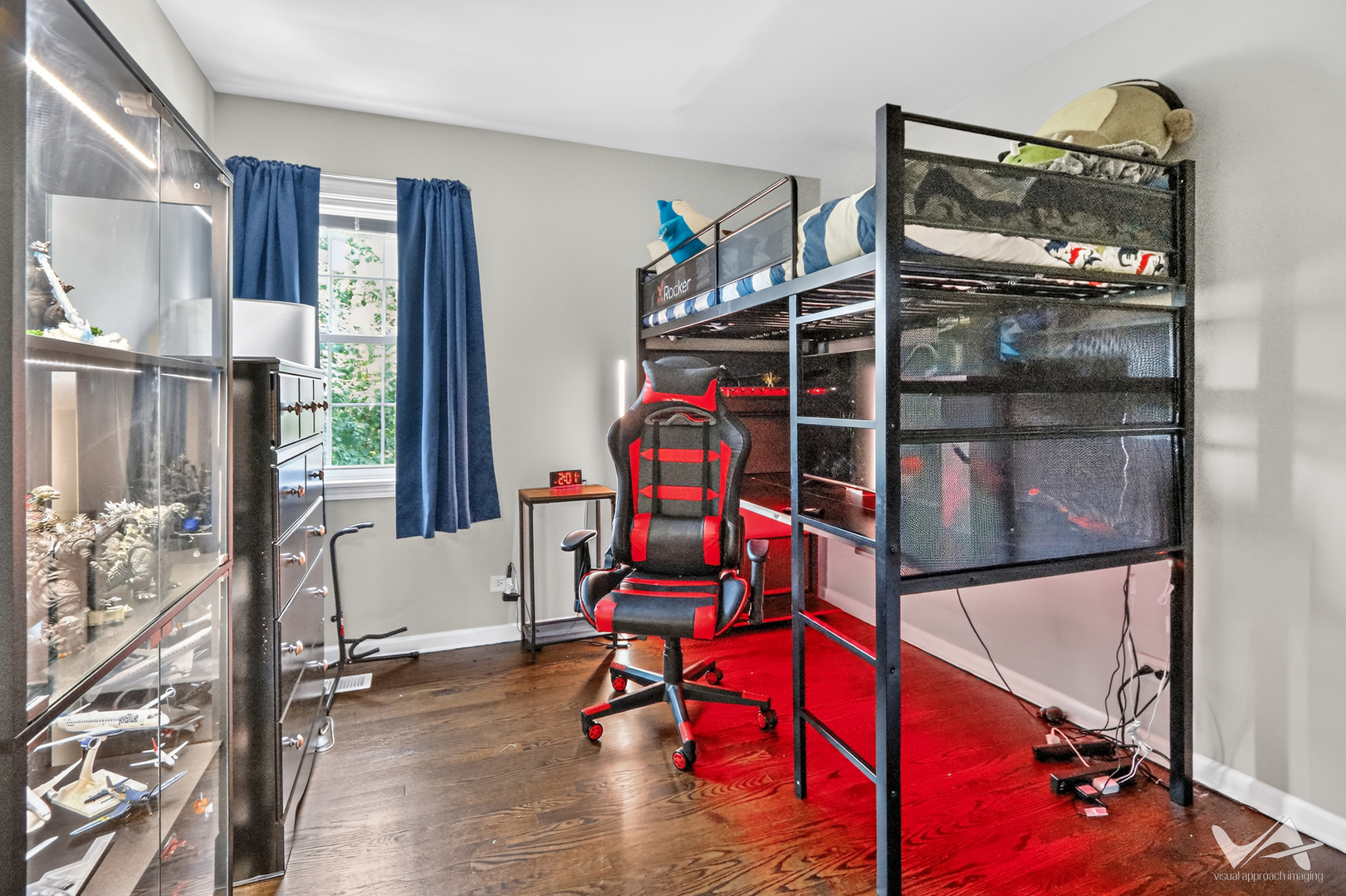378 Rodenburg Road Roselle, IL 60172 - Photo 21 of 49 Gallery Image 21
