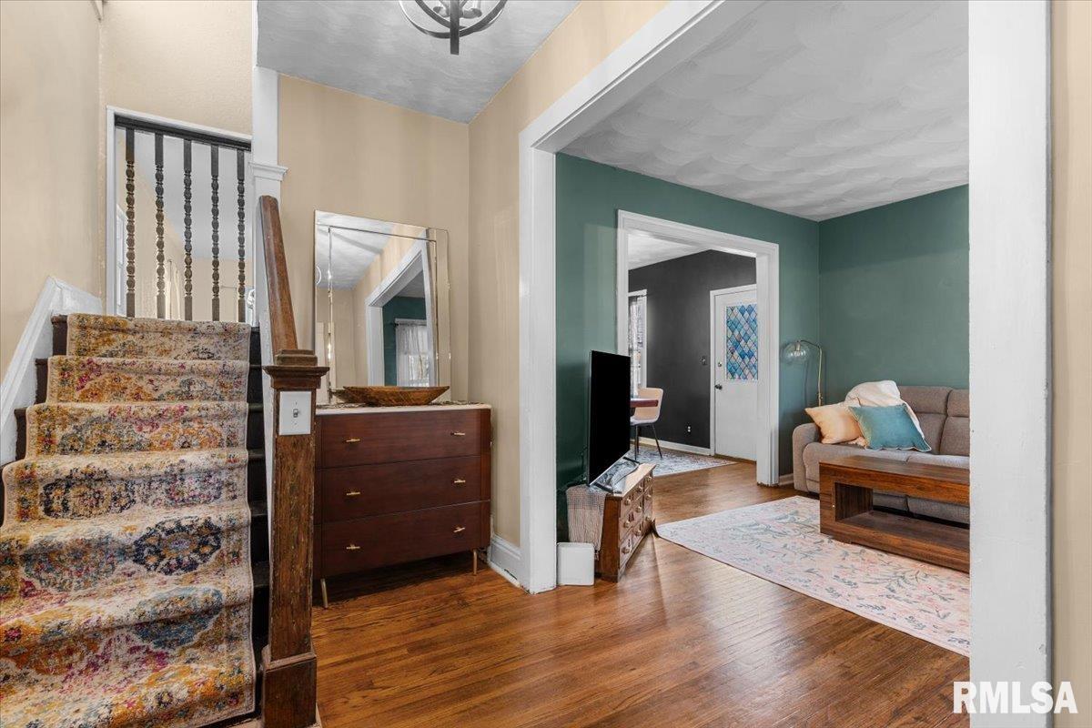 423 South Adelia Street Springfield, IL 62704 - Photo 5 of 29