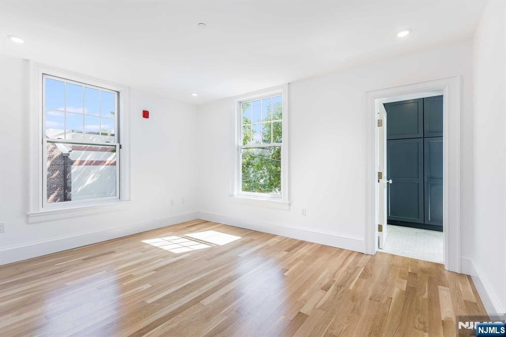 63 Park Street, Unit 1 Montclair, NJ 07042 - Photo 13 of 28