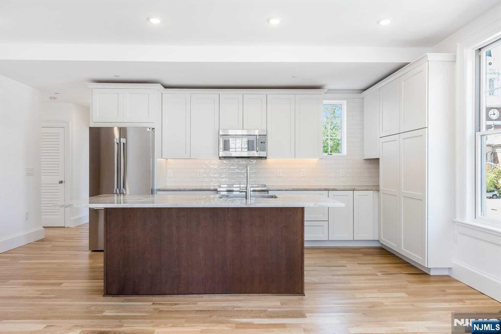 63 Park Street, Unit 1 Montclair, NJ 07042 - Photo 18 of 28