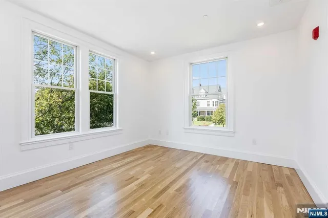 $5,500 | 63 Park Street, Unit 1, Montclair, NJ 07042