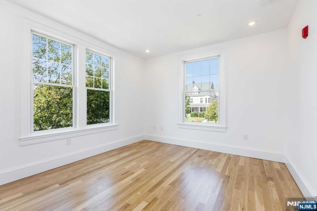 63 Park Street, Unit 1 Montclair, NJ 07042 - Photo 24 of 28