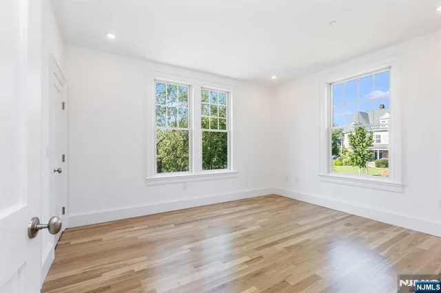 $5,500 | 63 Park Street, Unit 1, Montclair, NJ 07042