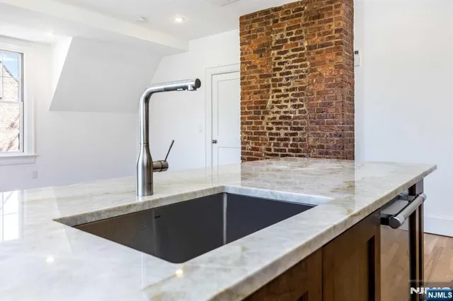 $5,500 | 63 Park Street, Unit 1, Montclair, NJ 07042