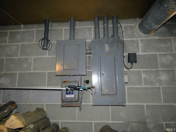 $359,900 | 895 Wells Lane, Springville, IN 47462